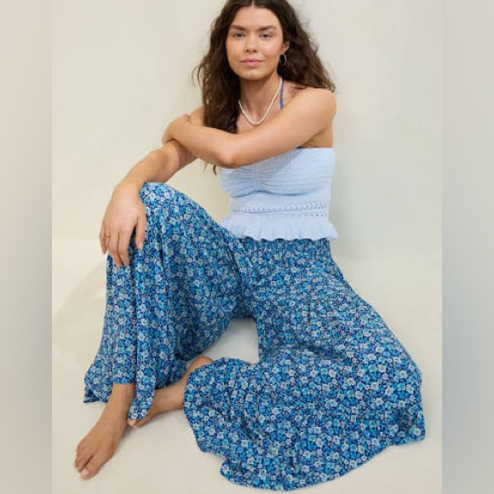 Aerie Blue Floral Party Pant